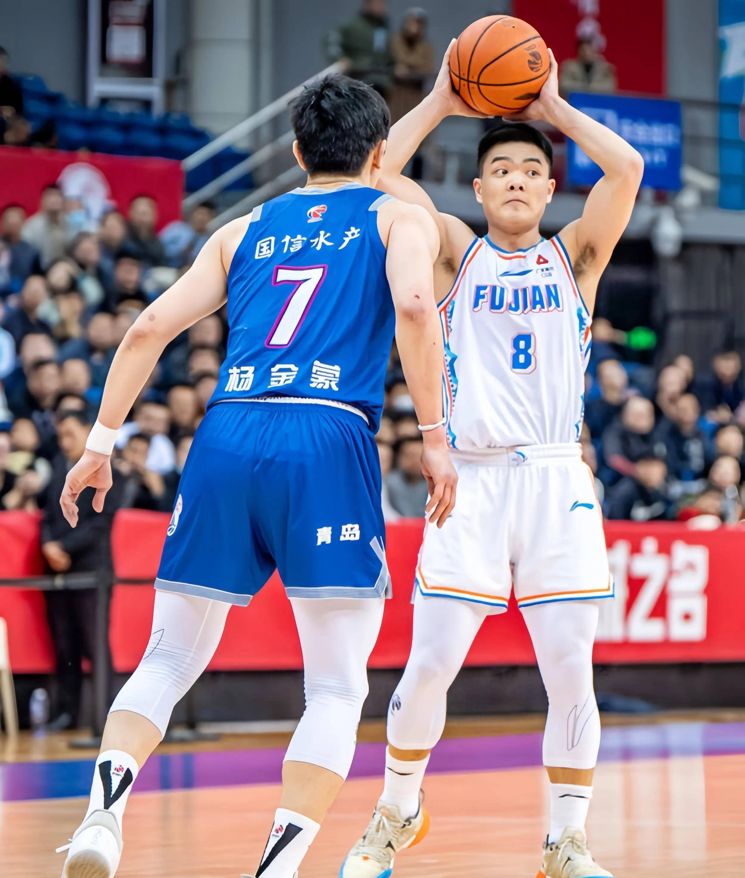九游互动体验-冲刺阶段体能课后；底特律活塞遗憾出局备战CBA常规赛；悬念犹存；赛程密集仍需轮换的简单介绍
